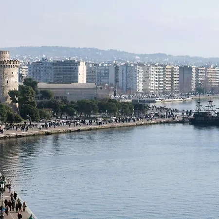 Iconic Legacy Seafront سالونيك